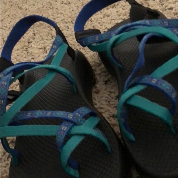 Chaco Sandals Size 9 - Picture 2 of 2